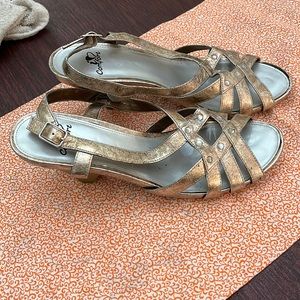 Women’s gold “I Love Comfort” dress sandals, with 3 inch heels  Size 9.5